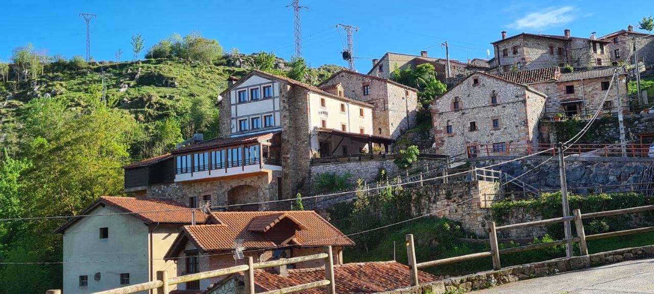 Taberna De Tresviso Hotel ภายนอก รูปภาพ