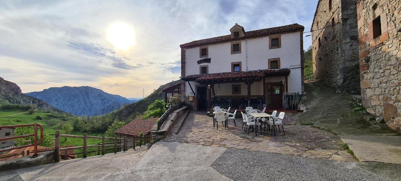 Taberna De Tresviso Hotel ภายนอก รูปภาพ